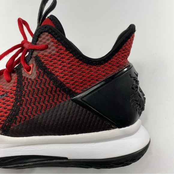 NIKE LEBRON WITNESS 4 Men’s 8.5 Basketball Shoes Red Black Athletic Sneakers - Picture 7 of 15